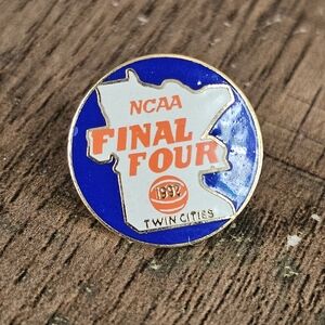 NCAA Final Four 1992 Lapel Hat Pin Vintage College Basketball Fan Gift Souvenir